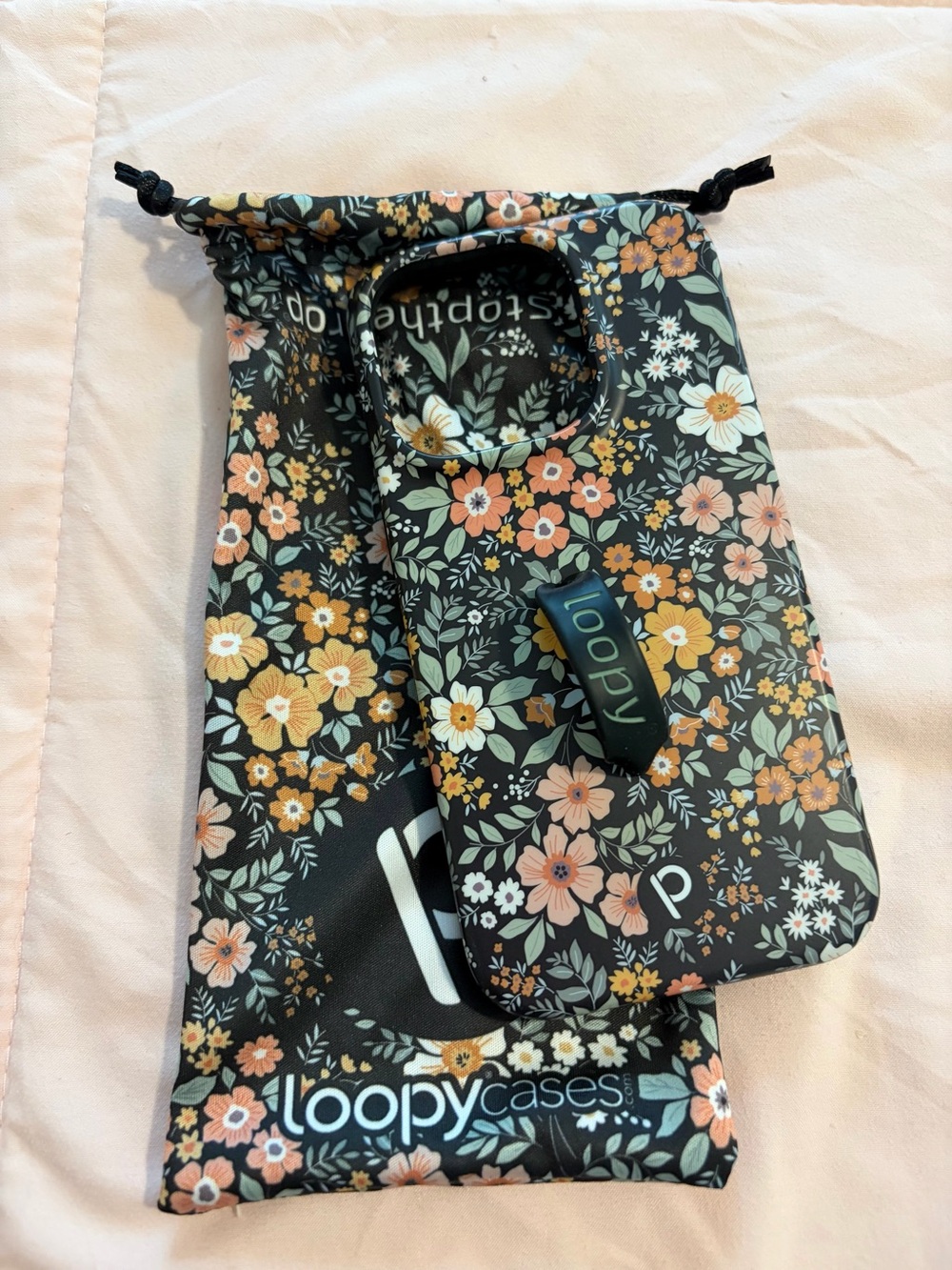iPhone 14Pro Loopy Case Floral Phone